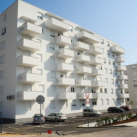 Golden Gate Apartment ザダル エクステリア 写真